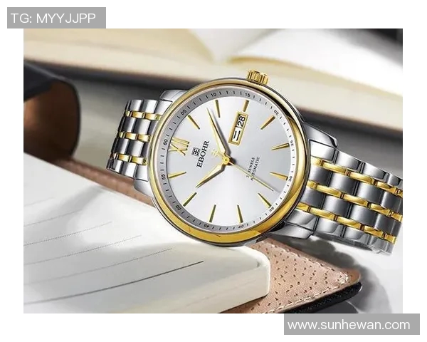 足球明星佩戴苹果手表展现时尚魅力与运动科技完美结合